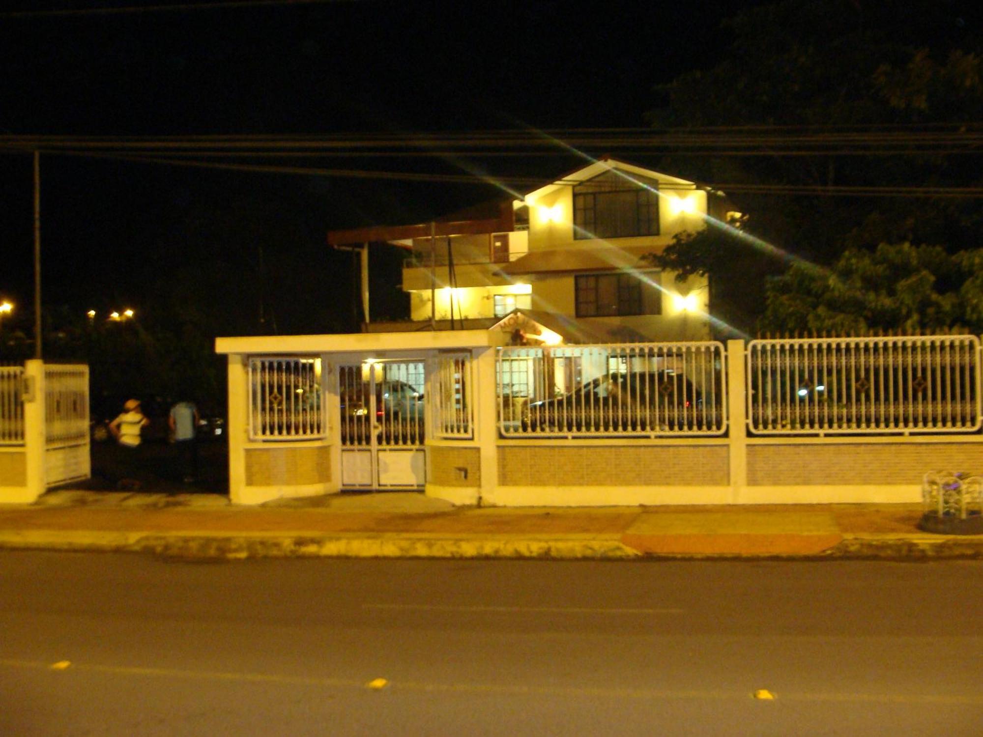 Hostal La Molienda Puyo Exterior foto